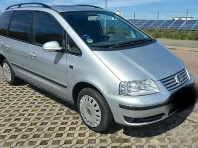 Usata VW Sharan 150 CV (110 kW) 2008 Argento Monovolume