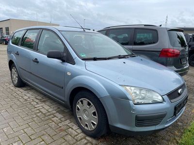 gebraucht Ford Focus Turnier Trend 1,4