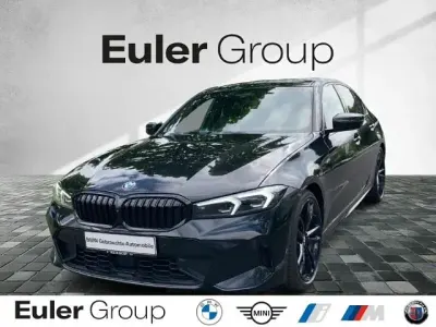 Gebraucht BMW 330 Performance 245 PS (180 kW) 2024 Black sapphire metallic Limousine