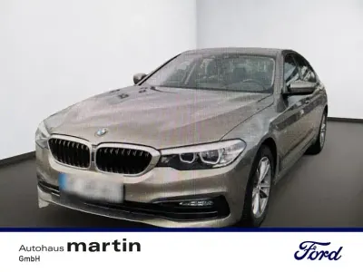 Gebraucht BMW 520 Sport Line 184 PS (135 kW) 2018 Atlaszeder Limousine
