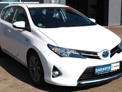 Toyota Auris Hybrid