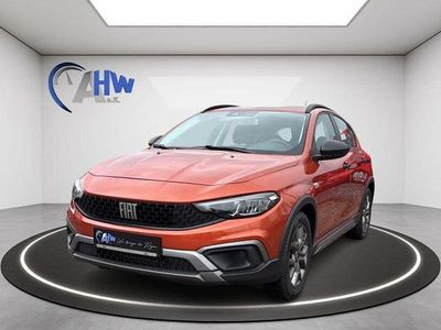 Gebraucht Fiat Tipo Cross 101 PS (74 kW) 2021 Orange Limousine