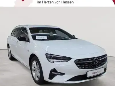 Used Opel Insignia Elegance 174 HP (127 kW) 2023 White Estate