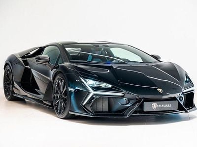 Lamborghini Revuelto