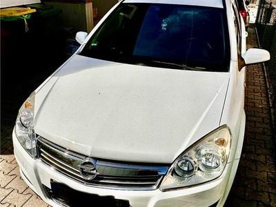 Occasion Opel Astra Edition 90 PK (66 kW) 2009 Wit Sedan