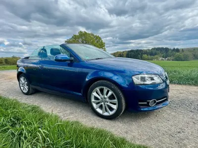 Usata Audi A3 Cabriolet Sport 105 CV (77 kW) 2012 Blu Cabrio