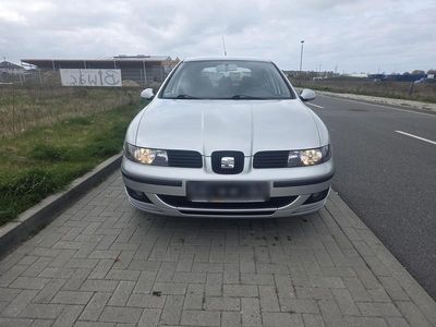 Usata Seat Leon 107 CV (78 kW) 2005 Argento Utilitaria