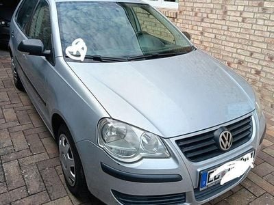 Second-hand VW Polo Trendline 60 CP (44 kW) 2009 Argintiu Hatchback