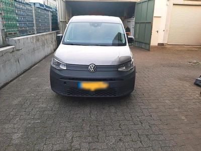 Second-hand VW Caddy 102 CP (75 kW) 2020 Gri Monovolum
