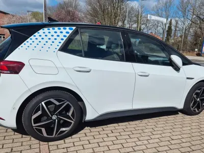 Gebraucht VW ID.3 Pro Performance 150 kW (204 PS) 2022 Weiß Kleinwagen