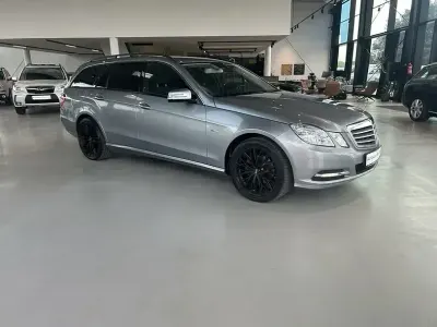 Gebraucht Mercedes E200 184 PS (135 kW) 2012 Silber Kombi