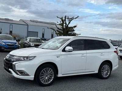 Mitsubishi Outlander P-HEV
