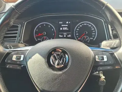 Gebraucht VW T-Roc Sport 150 PS (110 kW) 2019 Rot SUV