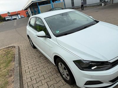 Weiß Gebraucht 2019 VW Polo Kleinwagen | 11.500 € (Fairer Preis)