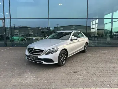 Gebraucht Mercedes 200 Exclusive 160 PS (117 kW) 2020 Silber Limousine