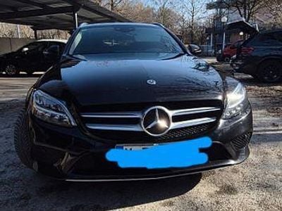Gebraucht Mercedes C300e 194 PS (142 kW) 2021 Schwarz Limousine