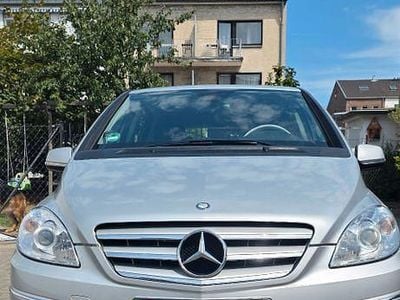 Mercedes B160