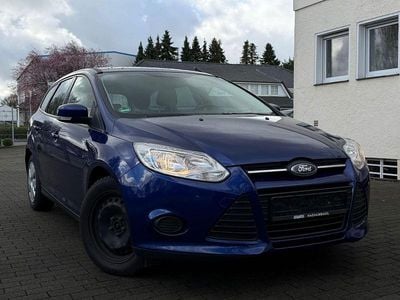 Gebraucht Ford Focus Trend 125 PS (91 kW) 2014 Blau Kombi