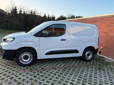 Neu Toyota Proace City City 100 kW (136 PS) 2026 Weiß Van / Kleinbus