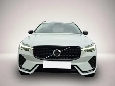 Gebraucht Volvo XC60 Plus 197 PS (144 kW) 2023 Manufacturer SUV