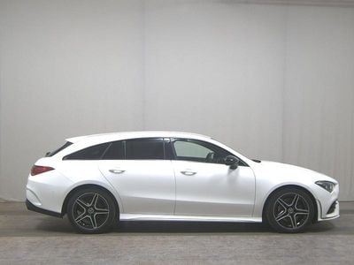 Gebraucht Mercedes CLA220 Shooting Brake AMG line 190 PS (139 kW) 2021 Weiss Kombi