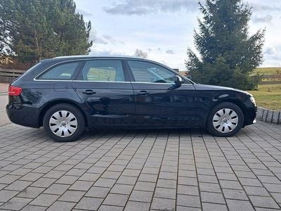 Gebraucht Audi A4 Attraction 143 PS (105 kW) 2011 Schwarz Kombi