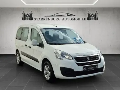 Gebraucht Peugeot TePee Active 99 PS (72 kW) 2016 Weiß Van / Kleinbus