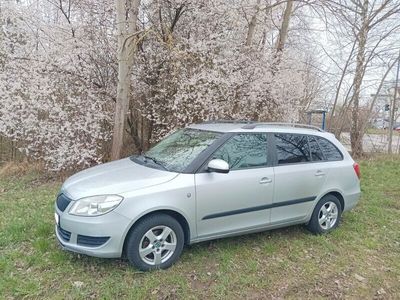 gebraucht Skoda Fabia 1.6l TDI 66kW Ambition Combi Ambition