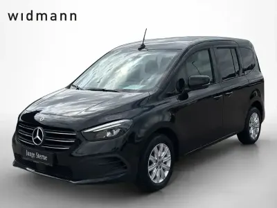 Gebraucht Mercedes T180 Progressive 116 PS (85 kW) 2023 Loparitschwarz metallic Van / Kleinbus