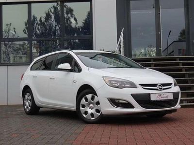 Gebraucht Opel Astra 110 PS (80 kW) 2013 Weiß Kombi