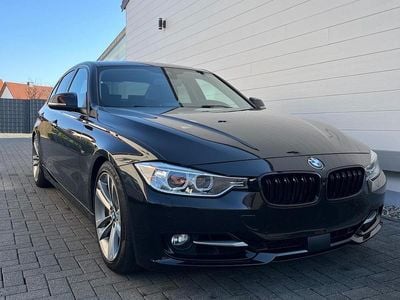 Usata BMW 335 306 CV (225 kW) 2014 Andere farben Berlina