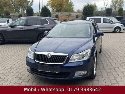 Gebraucht Skoda Octavia Elegance 160 PS (117 kW) 2010 Storm blue metallic Kombi