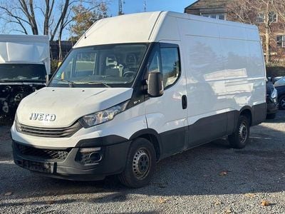 Weiß Gebraucht 2019 Iveco Daily Van / Kleinbus | 10.950 €