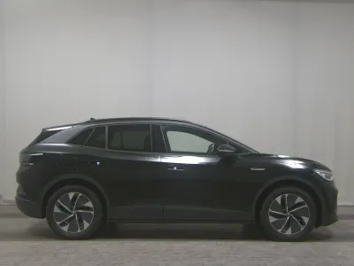 Gebraucht VW ID.4 Pro Performance 150 kW (204 PS) 2023 Grenadillschwarz metallic SUV
