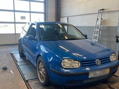 VW Golf IV
