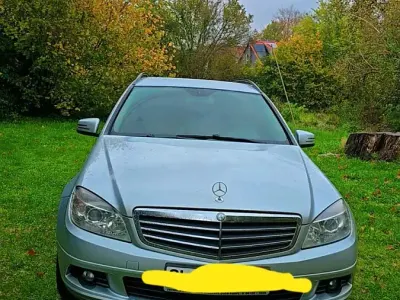 Gebraucht Mercedes C200 136 PS (100 kW) 2009 Silber Kombi