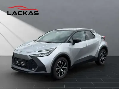 Gebraucht Toyota C-HR Team 140 PS (102 kW) 2025 Silver metallic (1l0)/ black ( SUV
