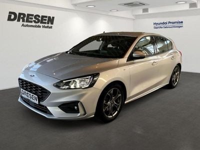 Silber Gebraucht 2021 Ford Focus ST-Line Limousine | 16.790 € (Guter Preis)