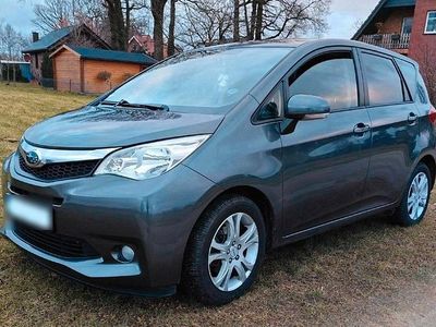 Gebraucht Subaru Trezia Comfort 90 PS (66 kW) 2012 Grau Kleinwagen
