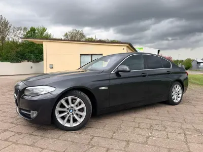 Gebraucht BMW 525 204 PS (150 kW) 2010 Grau Limousine