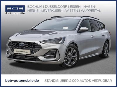 Silber Gebraucht 2024 Ford Focus ST-Line Limousine | 23.888 € (Guter Preis)