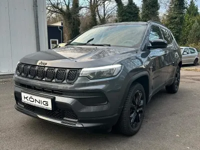Gebraucht Jeep Compass Night Eagle 131 PS (96 kW) 2023 Grau SUV