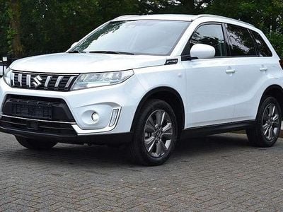 Gebraucht Suzuki Vitara GL 101 PS (74 kW) 2023 Weiss SUV