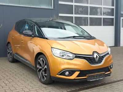 Gebraucht Renault Scenic E-Tech Bose Edition 132 PS (97 kW) 2016 Schwarz Van / Kleinbus