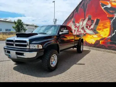 Gebraucht Dodge Ram 300 PS (220 kW) 1998 Schwarz Pickup