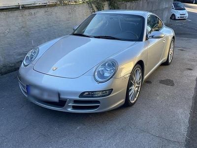 Porsche 911 Carrera