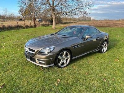Gebraucht Mercedes SLK200 AMG 184 PS (135 kW) 2014 Braun Cabrio