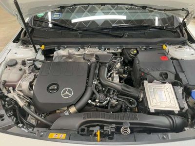 Mercedes CLA200