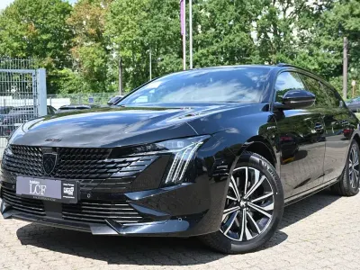 Gebraucht Peugeot 508 SW Allure 181 PS (133 kW) 2024 Schwarz Kombi