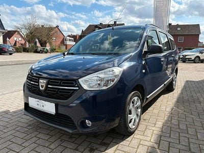 Second-hand Dacia Lodgy Essentiel 102 CP (75 kW) 2019 Albastru Monovolum